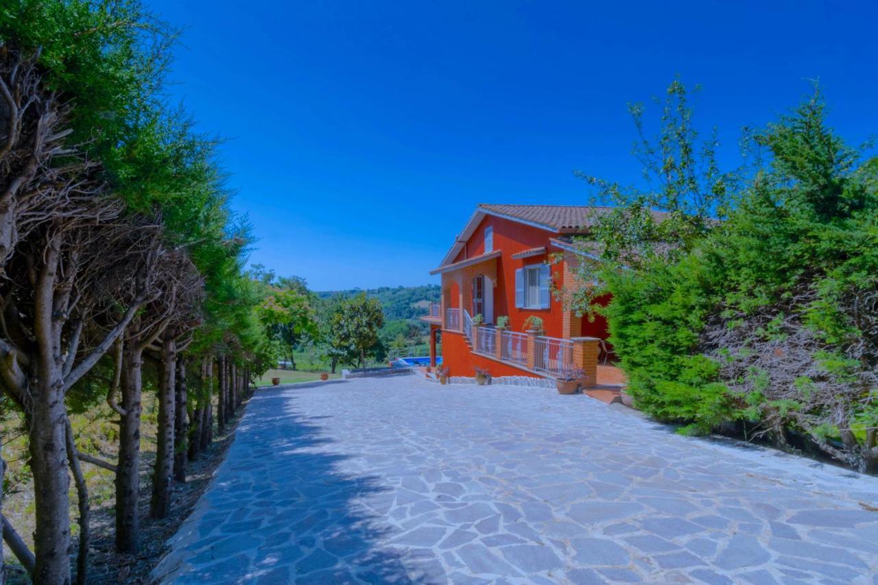 Luxury Villa Arianna Tarano Exterior foto
